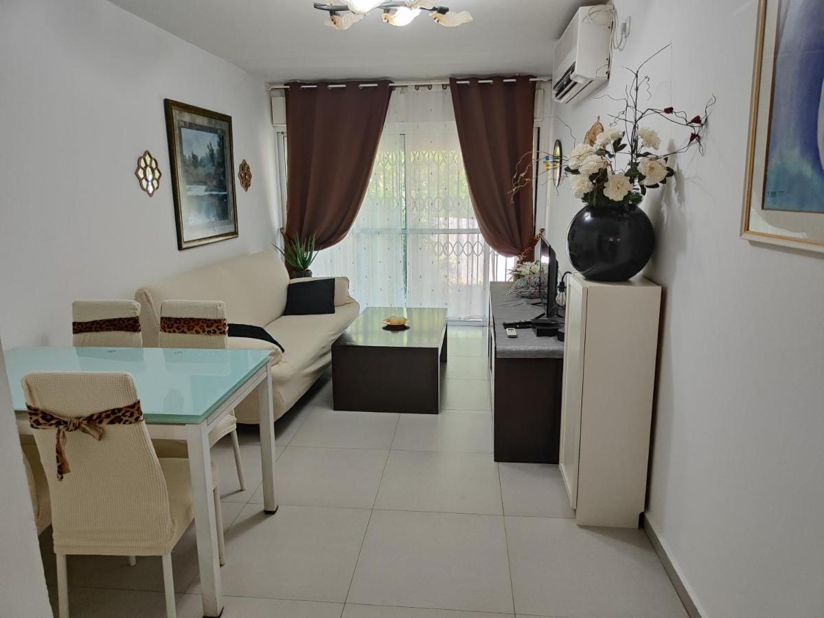 Квартира С Садом Apartment Haifa Luaran gambar